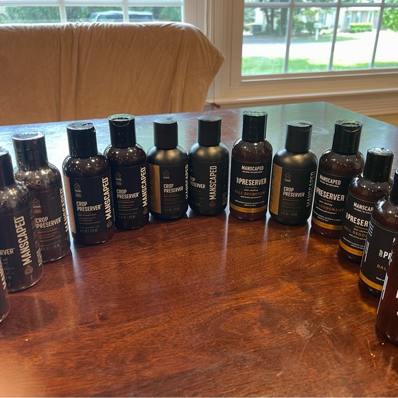 It’s Manscaped galore!! All items are sealed and have not been used. - Picture 7 of 7